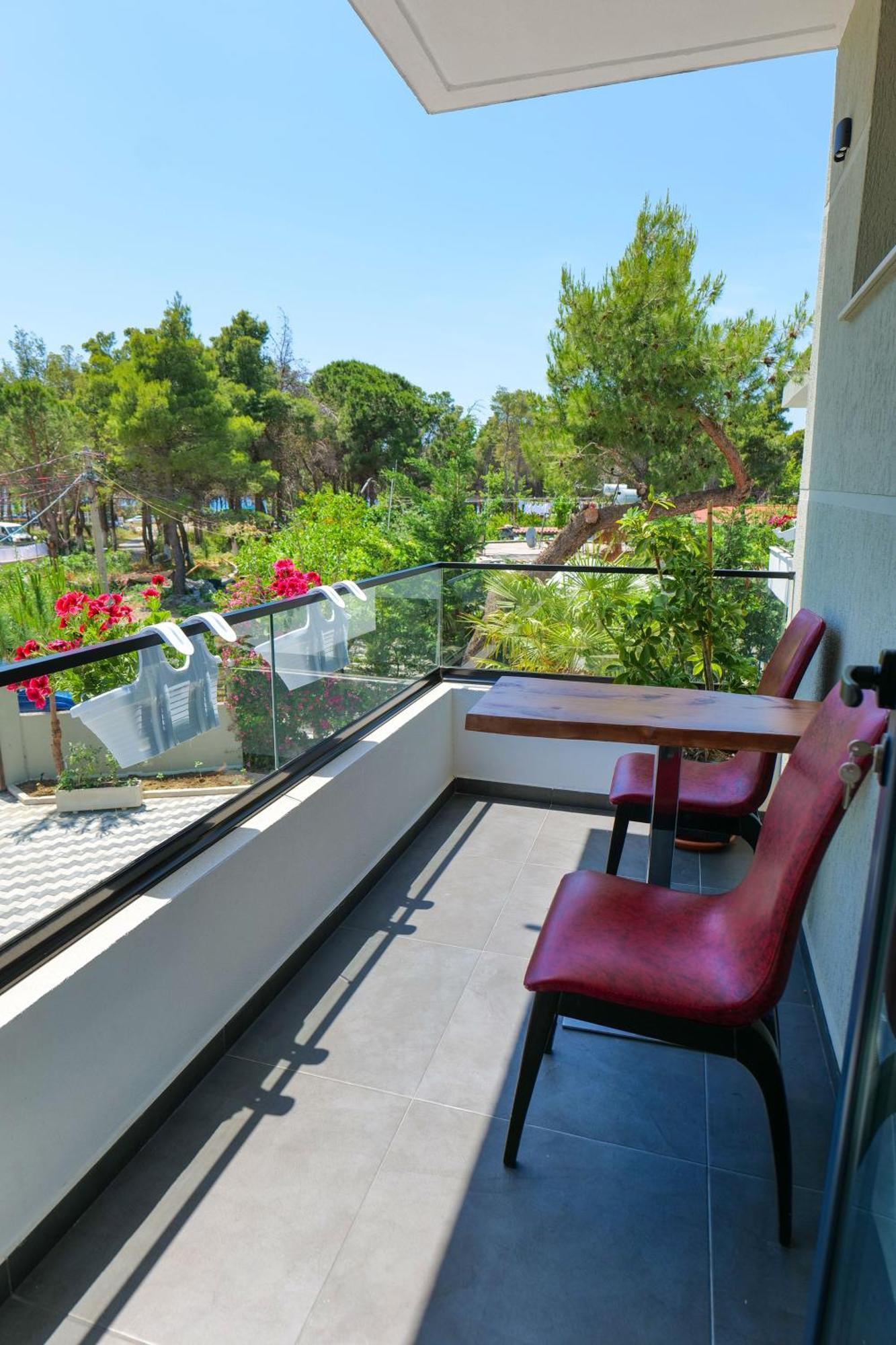Hotel Celaj Vlorë Exteriör bild